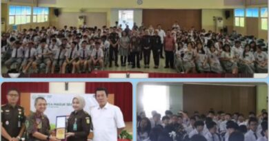 KEJARI JAKARTA UTARA GIATKAN JAKSA MASUK SEKOLAH SMPK SANTO PAULUS KEJARI JAKARTA UTARA GIATKAN JAKSA MASUK SEKOLAH SMPK SANTO PAULUS
