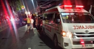 PMI Se-DKI Jakarta Kerahkan 35 Petugas Medis dan Armada Pada Insiden Kecelakaan Kereta di Stasiun Bekasi Timur