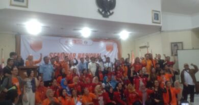 Dalam Seminar Nasional di Gedung Joeang 45, Partai Buruh Dorong Lahirnya UU Ketenagakerjaan Baru yang Berkeadilan Avatar Dalam Seminar Nasional di Gedung Joeang 45, Partai Buruh Dorong Lahirnya UU Ketenagakerjaan Baru yang Berkeadilan Avatar