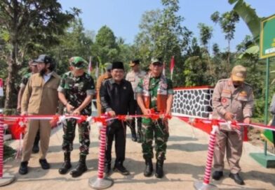Pangdam III/Siliwangi Resmikan Jembatan Garuda, Perkuat Akses dan Perekonomian Warga Cikembar Sukabumi