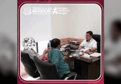 KEJARI JAKARTA UTARA SERAHKAN TERSANGKA DAN BARANG BUKTI (TAHAP II) PERKARA DUGAAN TINDAK PIDANA KORUPSI 