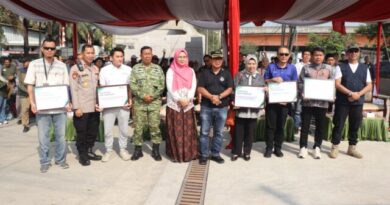 Pemkab Bekasi Apresiasi Lima Perusahaan Rehabilitasi Lahan Eks Bangli