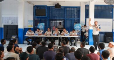 Lembaga Pemasyarakatan (Lapas) Kelas IIA Cibinong melaksanakan sosialisasi kepada Warga Binaan di Blok Hunian Lembaga Pemasyarakatan (Lapas) Kelas IIA Cibinong melaksanakan sosialisasi kepada Warga Binaan di Blok Hunian