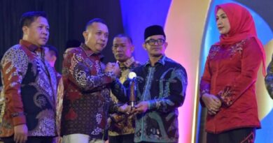Pemerintah Aceh Terima Serambi Award 2026 atas Penanganan Bencana