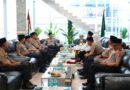 Perkuat Sinergi dengan Ulama, Kapolri Silaturahmi dengan Rais Aam PBNU di Surabaya